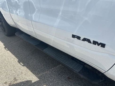 Used 2021 RAM 1500 Big Horn AWD/4WD image 9