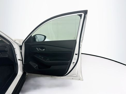 Used 2025 Honda Accord SE image 32