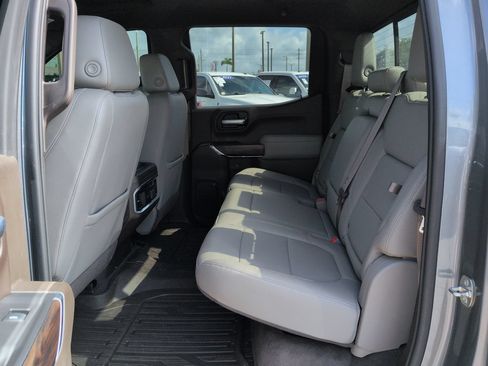 Used 2021 GMC Sierra 1500 SLT AWD/4WD image 14