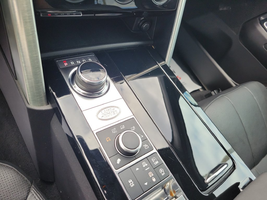 Used 2018 Land Rover Discovery HSE AWD/4WD image 37