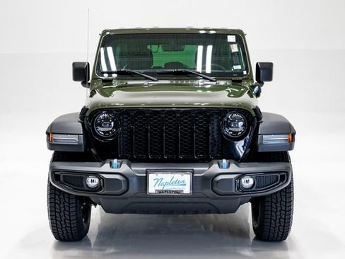 Used 2023 Jeep Wrangler Unlimited w/ Cold Weather Group AWD/4WD image 4