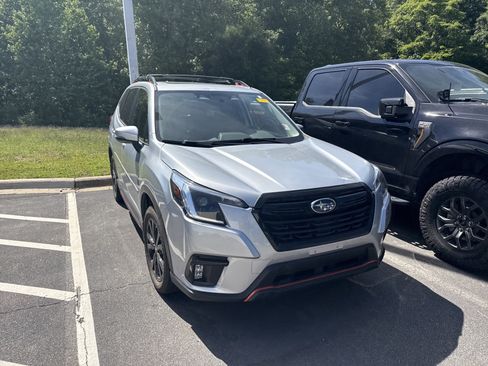 Used 2023 Subaru Forester Sport AWD/4WD image 3