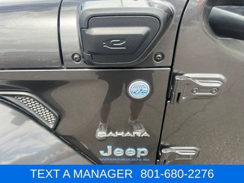 Used 2023 Jeep Wrangler Unlimited Sahara AWD/4WD image 9