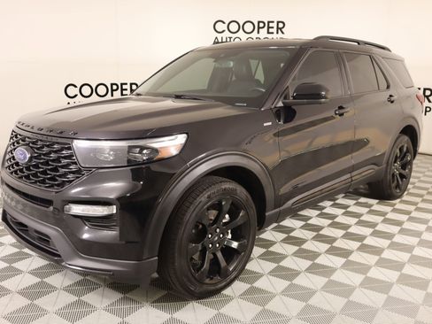 Used 2023 Ford Explorer ST-Line image 11