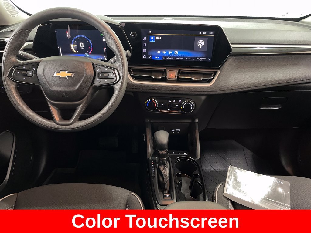 Certified 2024 Chevrolet TrailBlazer LS w/ LS Convenience Package FWD image 2