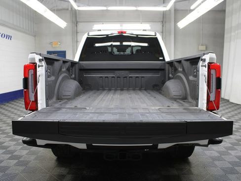 Used 2025 Ford F250 Platinum AWD/4WD image 51