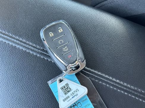 Used 2025 Chevrolet Malibu LT FWD image 28