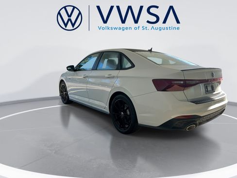 New 2026 Volkswagen Jetta GLI Autobahn FWD image 5