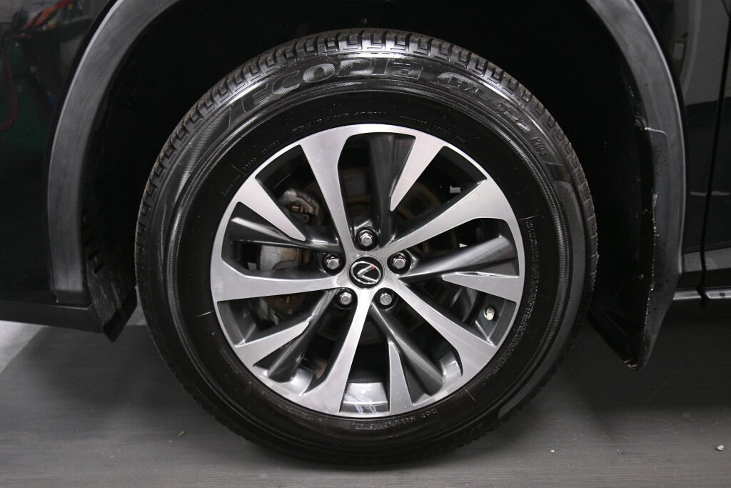 Used 2021 Lexus RX 350 AWD w/ Premium Package image 34
