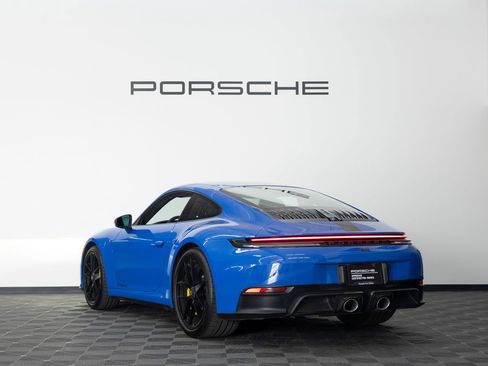 Certified 2025 Porsche 911 Carrera GTS RWD image 3