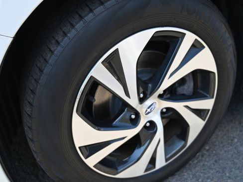 Used 2023 Subaru Legacy Premium AWD/4WD image 12
