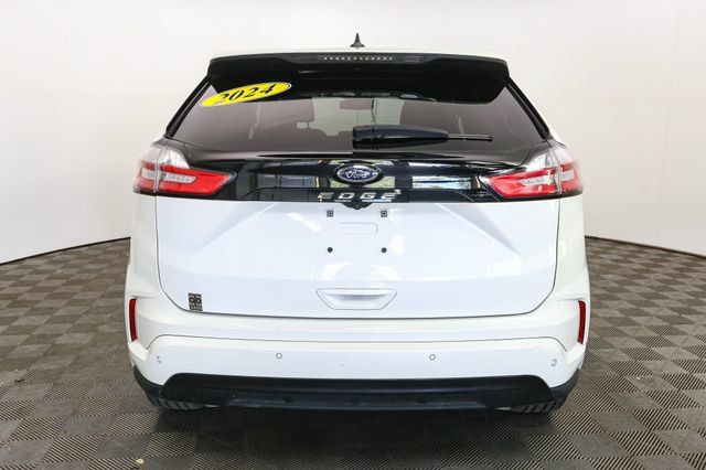 Used 2024 Ford Edge ST-Line AWD/4WD image 9
