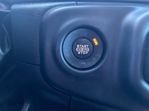 Certified 2022 Jeep Wrangler Unlimited Sport image 23