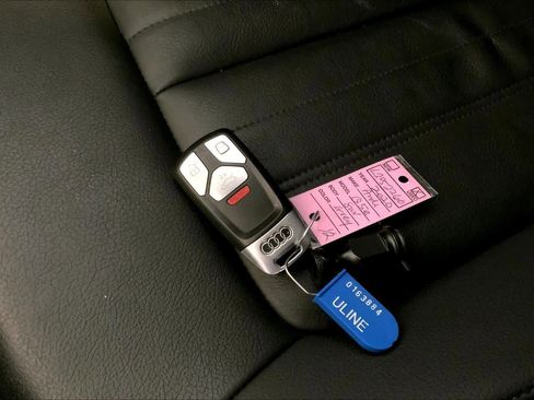 Used 2020 Audi Q5 e Premium Plus image 15