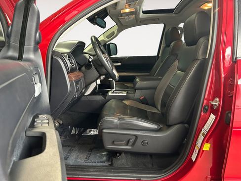 Used 2019 Toyota Tundra Limited w/ Limited Premium Package image 15