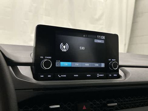 Used 2025 Honda Accord SE image 21