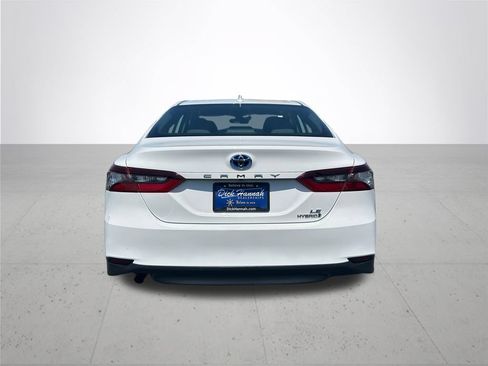 Used 2021 Toyota Camry LE FWD image 8
