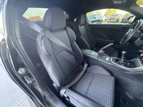 Used 2023 Toyota GR86 image 24