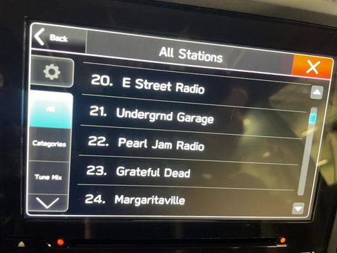 Used 2022 Subaru Forester Limited image 20