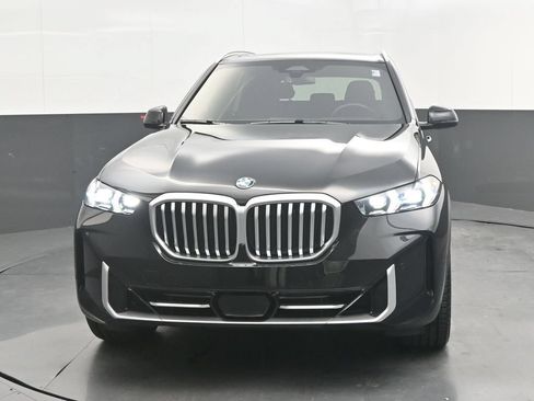 Certified 2025 BMW X5 sDrive40i w/ Climate Comfort Package RWD image 10