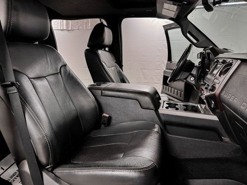 Used 2011 Ford F350 Lariat w/ Lariat Ultimate Pkg image 9
