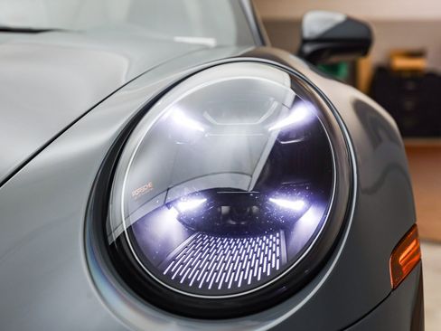 Used 2024 Porsche 911 Carrera 4S image 11