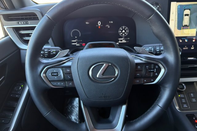 Used 2025 Lexus GX 550 AWD/4WD image 27