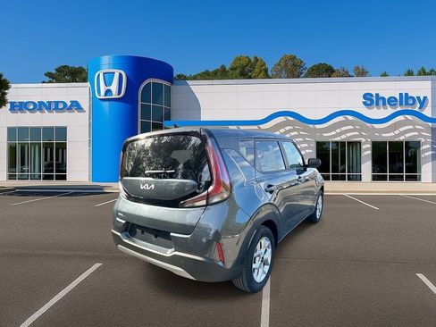 Used 2025 Kia Soul S image 8