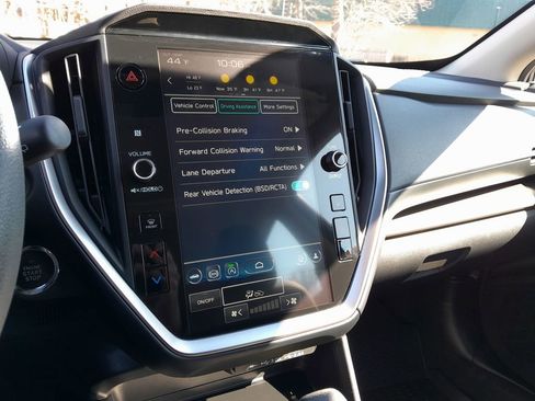 Certified 2025 Subaru Impreza 2.0i Sport image 24