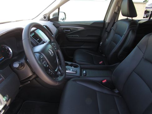 Used 2023 Honda Ridgeline RTL image 14