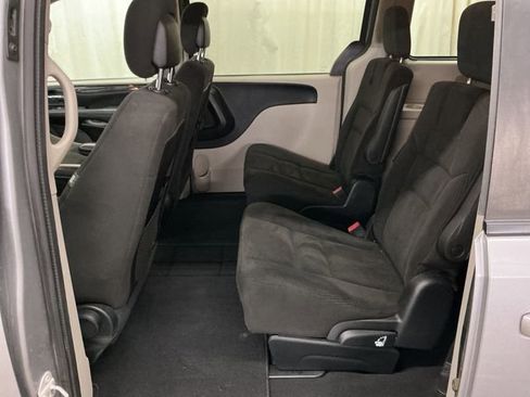 Used 2016 Dodge Grand Caravan SE w/ Quick Order Package 29E SE image 35