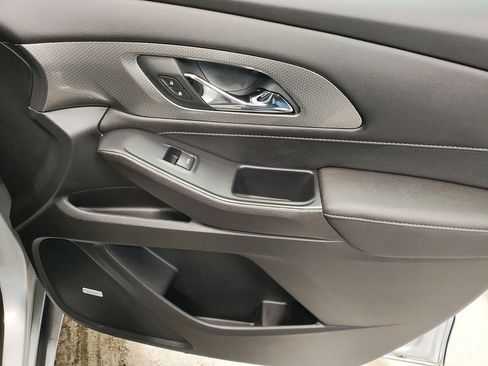 Certified 2022 Chevrolet Traverse Premier image 9