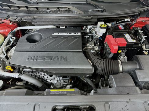Used 2023 Nissan Rogue S FWD image 31