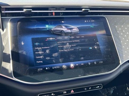 Used 2024 Mercedes-Benz E 350 4MATIC Sedan image 28