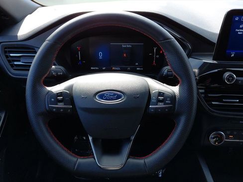 Used 2025 Ford Escape ST-Line image 34