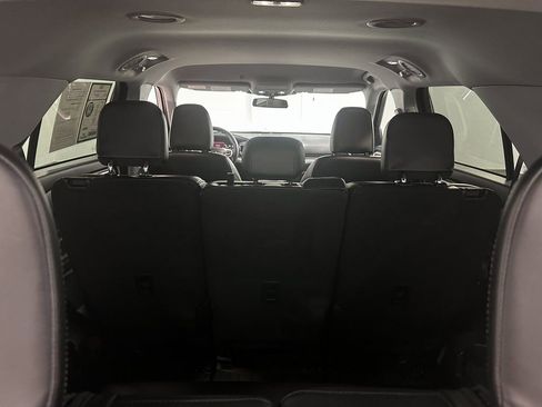 Used 2022 Ford Explorer XLT image 77