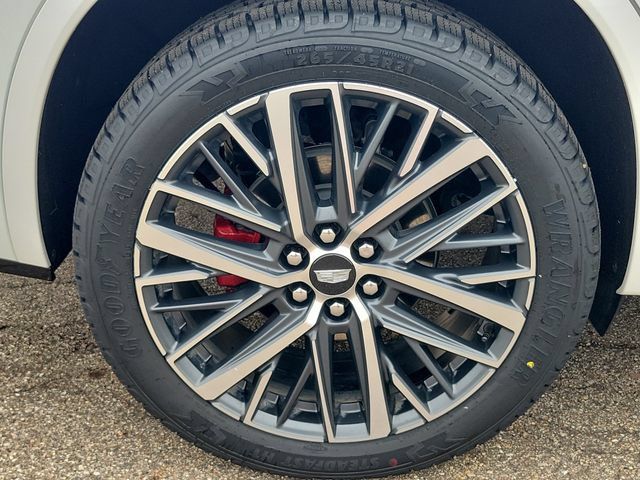 Used 2025 Cadillac XT6 Sport w/ Technology Package AWD/4WD image 29