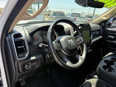 Used 2019 RAM 3500 Laramie AWD/4WD image 9