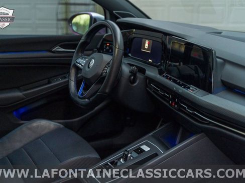 Used 2022 Volkswagen Golf R image 78