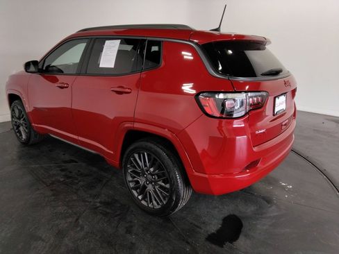 Used 2022 Jeep Compass Limited image 7