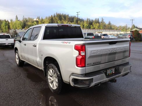 Used 2020 Chevrolet Silverado 1500 Custom w/ Custom Value Package image 7