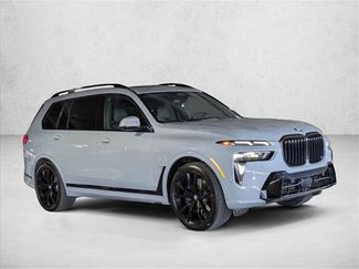 Used 2024 BMW X7 xDrive40i w/ M Sport Package AWD/4WD video 3