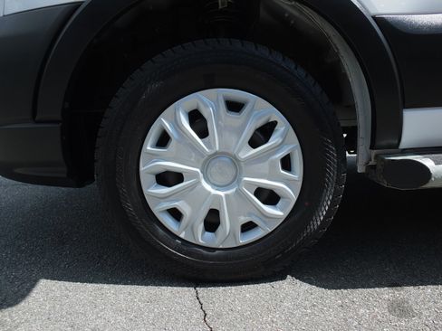 Used 2024 Ford Transit 250 Low Roof w/ Exterior Upgrade Package image 9