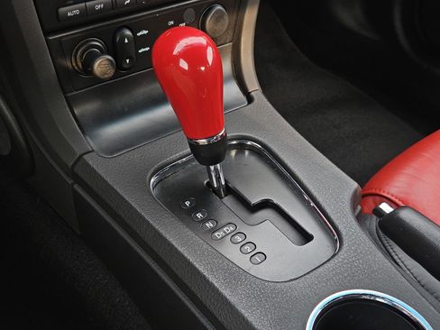 Used 2002 Ford Thunderbird RWD image 16