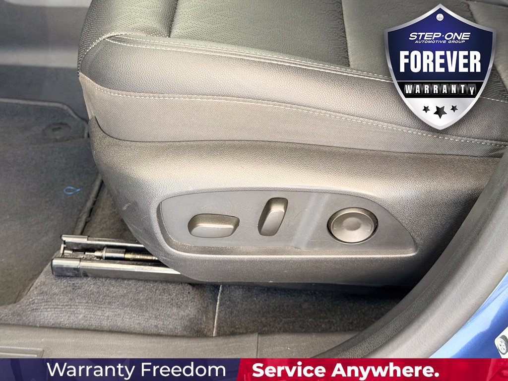 Used 2025 Chevrolet Equinox LT w/ Convenience Package II FWD image 15