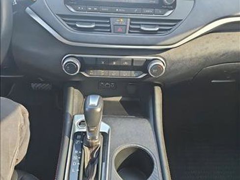 Used 2020 Nissan Altima 2.5 SR image 20