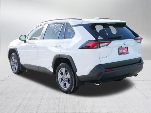 Certified 2025 Toyota RAV4 LE image 5