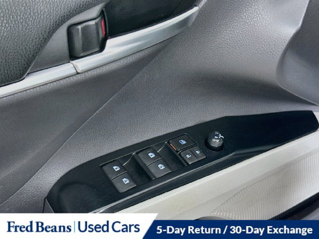 Used 2019 Toyota Camry LE FWD image 24