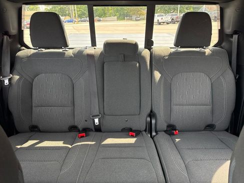 Used 2024 RAM 1500 Big Horn AWD/4WD image 41