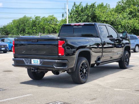 Used 2026 Chevrolet Silverado 3500 High Country w/ High Country Premium Package AWD/4WD image 6